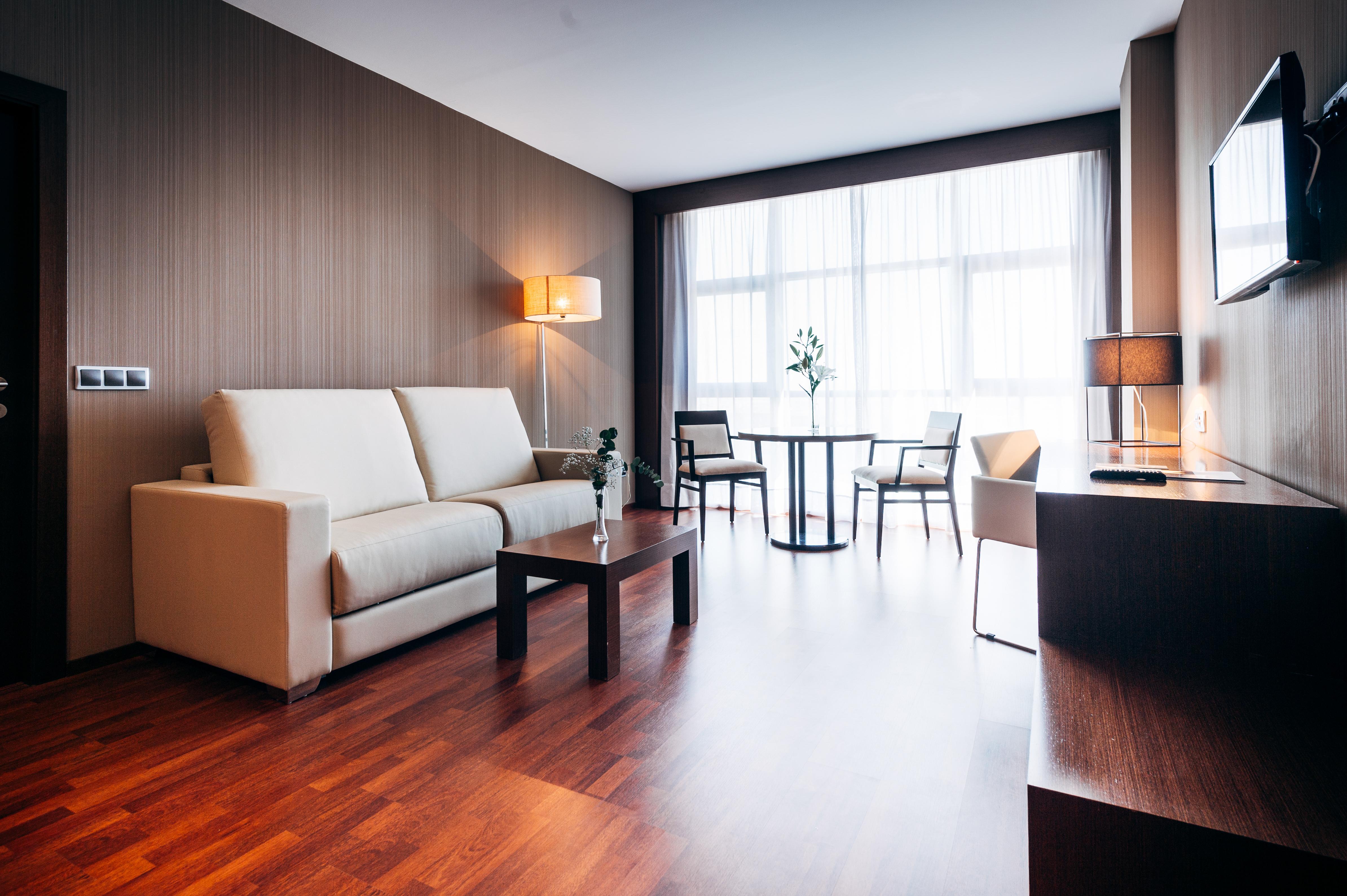 Azz Valencia Congress Hotel & Spa Патерна Екстериор снимка